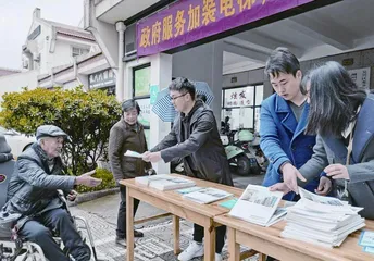 老旧小区装电梯,“载”起居民幸福感3