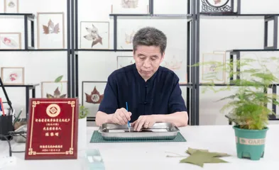 叶雕:方寸叶片间绽放的艺术1