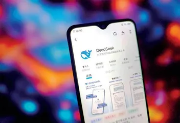 从OpenAI到DeepSeek，全世界都来赛1