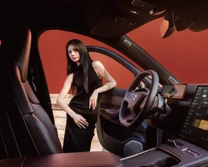 持续发力,雷军瞄准她经济4