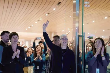 iPhone大降价，人工智能背锅？