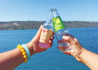 和妈妈一起远游