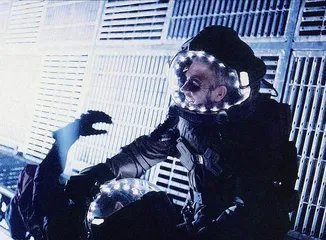 来自科幻作品的17套宇航服,哪套是你心中的第一呢?10