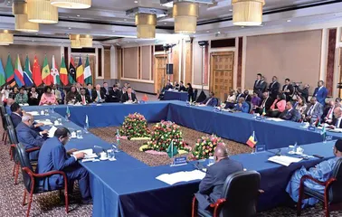 中国的非洲政策：一洲之策与全球方略之互动