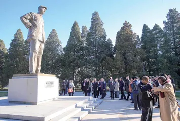 深入推进对外开放办学,全力服务党和国家对外工作大局1