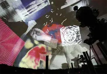史丹·万德比克:用光影艺术组成的“小宇宙”4