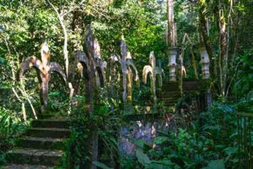 池塘山庄:超现实主义的梦境8