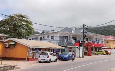去塞舌尔,没胆的不要租车5