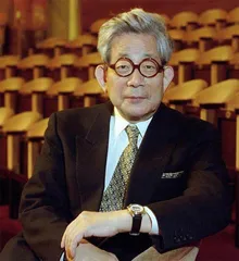 大江健三郎：日本的“美丽”与“暧昧”	