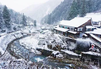 日本地热“打造”的两个地狱谷5