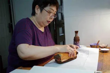 我用四年做了一部中国传统雕版书5