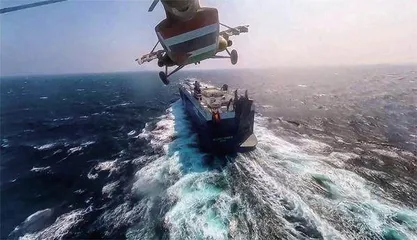 红海航道上的爆炸声：全球货运正酿危机