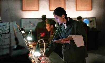 网飞《三体》,美式快餐中的左宗棠鸡3