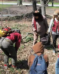 欧洲年轻人,开豪车去捡垃圾1