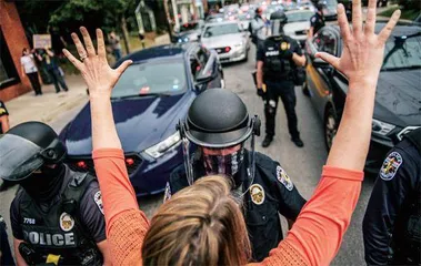 美国警察的致命乌龙3