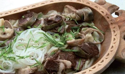 在哈萨克斯坦,喝宜昌啤酒1