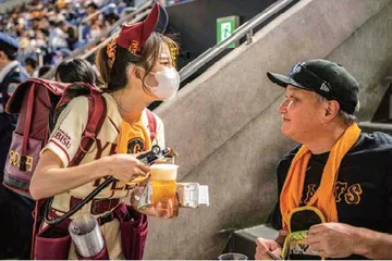我在球场卖啤酒1