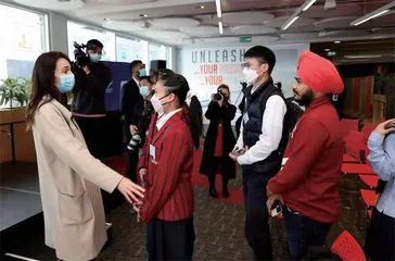 孩子游学新西兰,学会一口东北话1