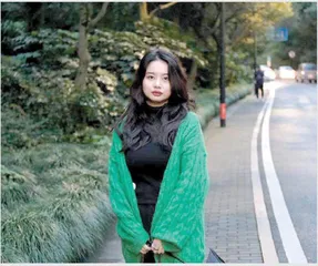 李若彤漆画作品欣赏