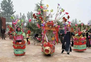 民间舞“鲤鱼闹莲”的审美形态研究