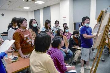 “上海市民艺术夜校”品牌项目的探索与思考
