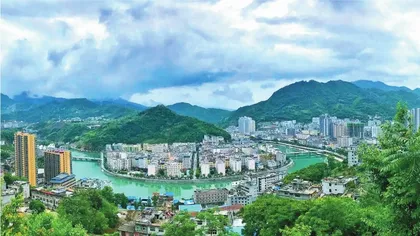 中国特色社会主义新时代县域图书馆提升公共文化服务能力的创新路径研究