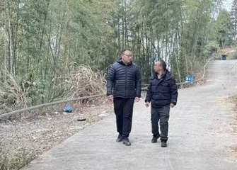 一个小山村的“适老化改造试验”1
