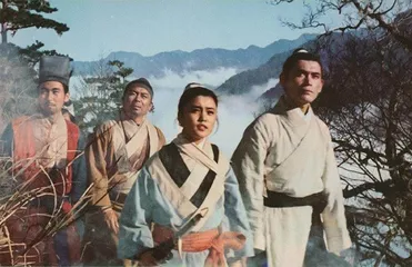 银幕女侠,救世与救心1