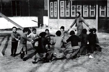 南京城中,剪影魏特琳的义举瞬间3