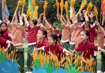 推进“教联体”建设,为凝聚多方育人力量提供常态化平台