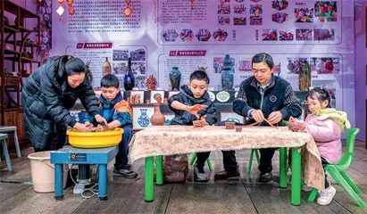 以新发展理念为指导，推进协同育人“教联体”建设
