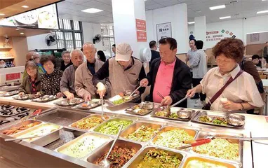 努力提供“安心、安康、安全”养老服务