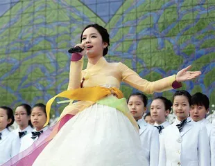 中日韩耆老,携手向未来1