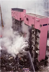 塌楼梦魇:三丰百货事故26年祭1