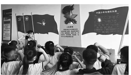 一心一意筑杏坛 百舸千帆立潮头 0