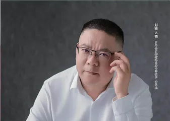 封面人物:罗平县罗雄街道东屏小学校长赏小兵