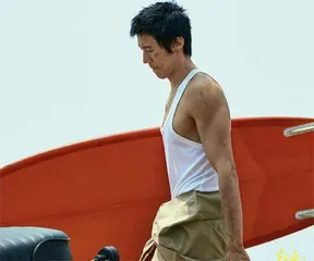 在水边18
