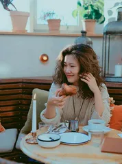 殳俏：我想讲一个好故事