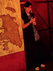 张颜齐 在摩登的重庆,继续摇滚3