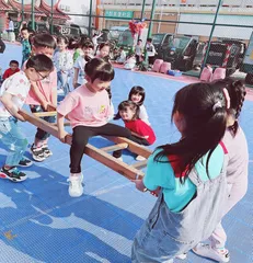 利用绘本剧表演提升幼儿多元能力