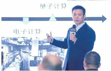 培养英才既要顶天也要立地