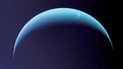 海王星最新的热力图显示出令人惊讶的温度起伏