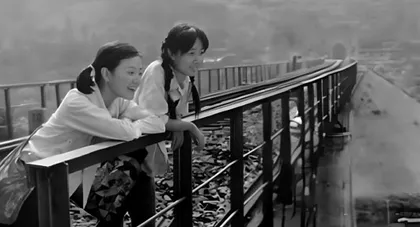 以诗意绘青春，借物象展憧憬