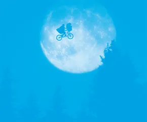 ET the Extra-Terrestrial at 40《E. T.外星人》40年