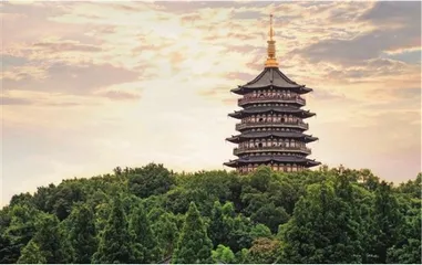 走近美轮美奂的铜建筑1
