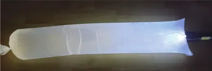 找个防水塑料套，做做科学小实验1