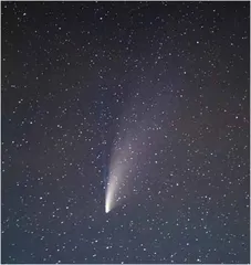 为什么彗星都拖条尾巴