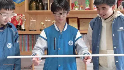 动动脑，设计重力小实验