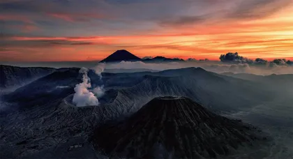 寒冷极地为何也有火山喷发等