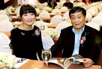 家族直接持股仅29.4%，宗馥莉能否顺利接班？